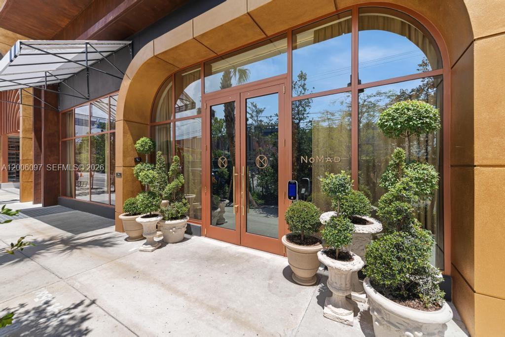 2700 NW 2 # 238