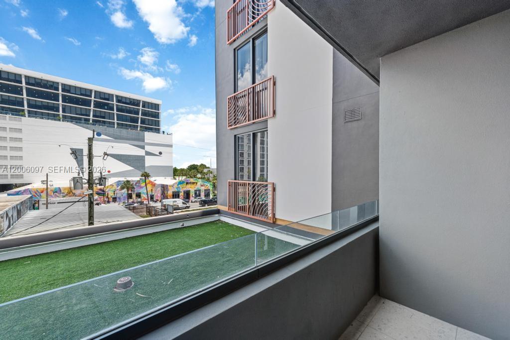 2700 NW 2 # 238
