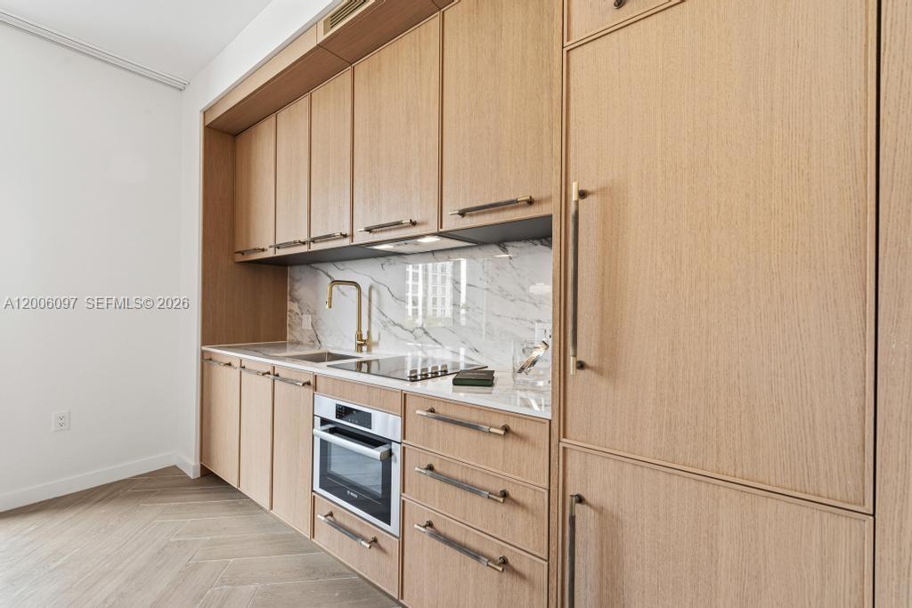 2700 NW 2 # 238