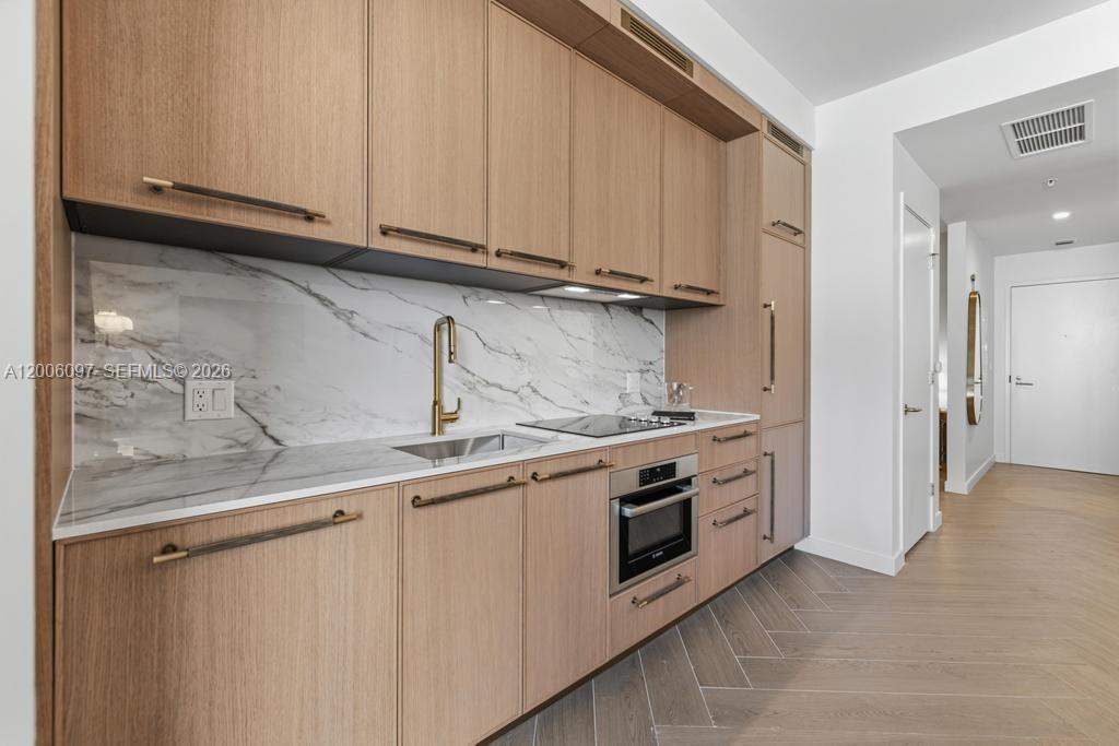 2700 NW 2 # 238