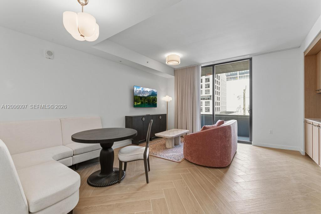 2700 NW 2 # 238