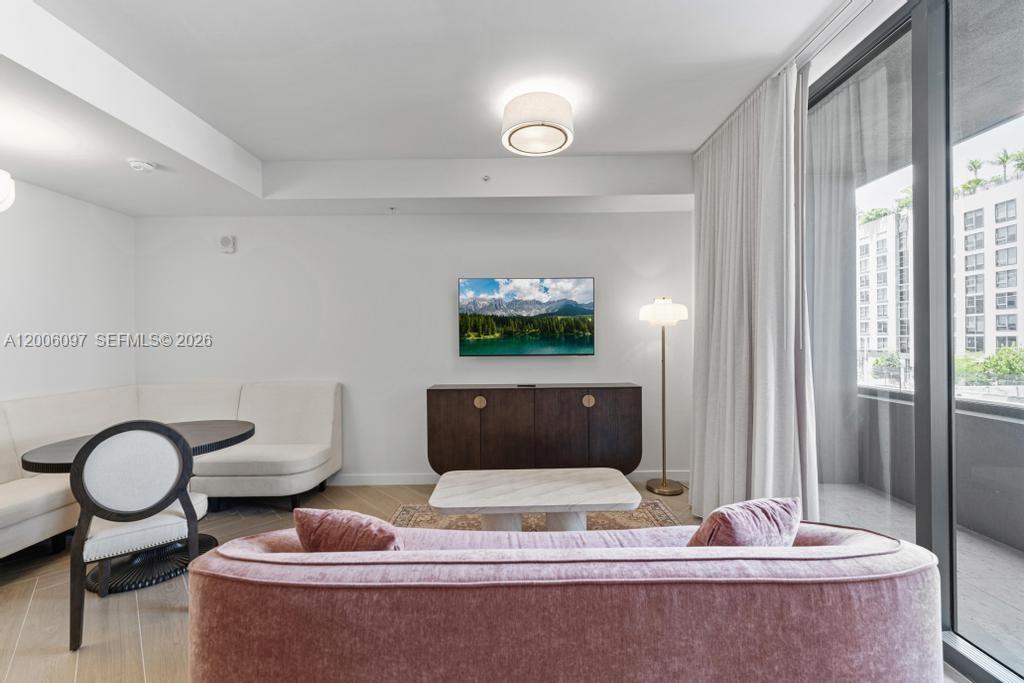 2700 NW 2 # 238