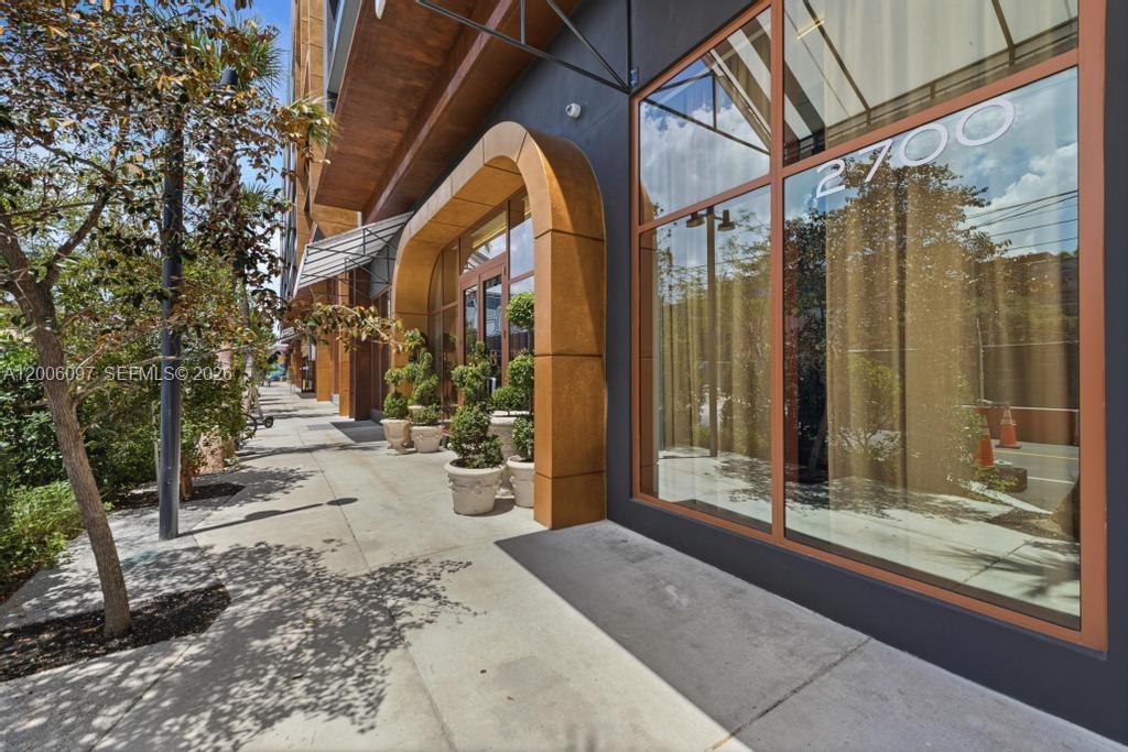 2700 NW 2 # 238