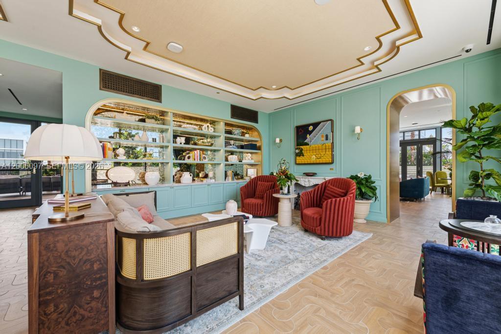 2700 NW 2 # 238