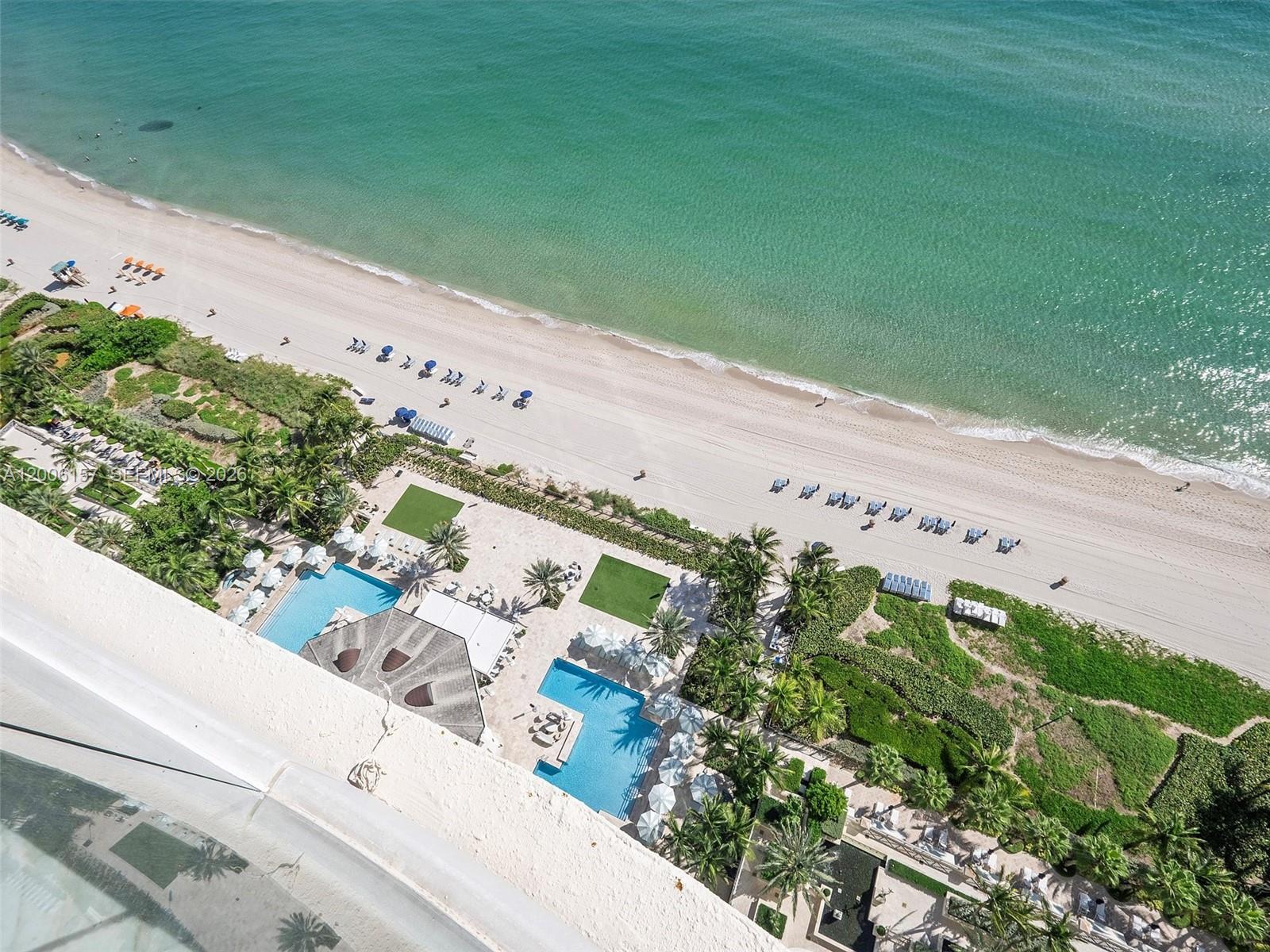16047 Collins Ave # 2602