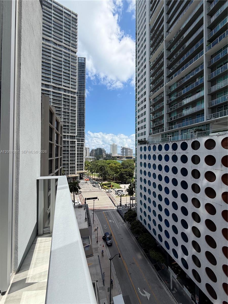 77 SE 5th Street # 1014