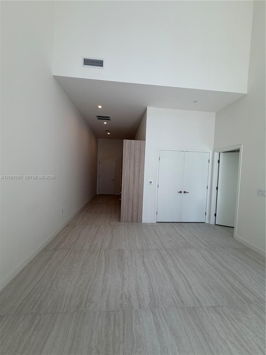77 SE 5th Street # 1014