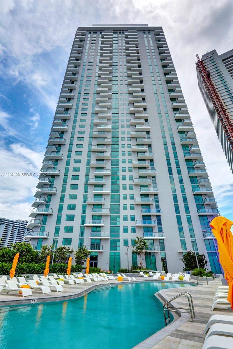 501 NE 31st St # 910