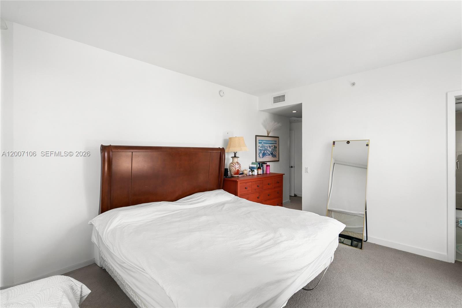 501 NE 31st St # 910