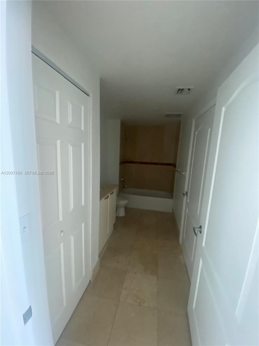2101 Brickell Ave # 3103
