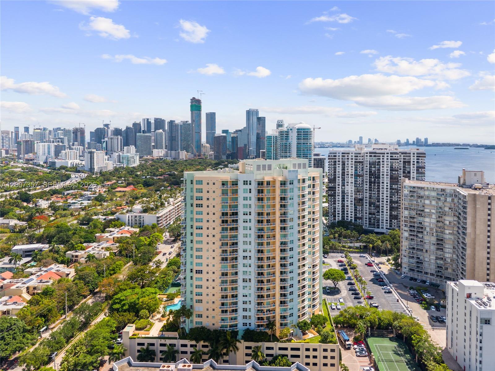 2475 Brickell Ave # 2207