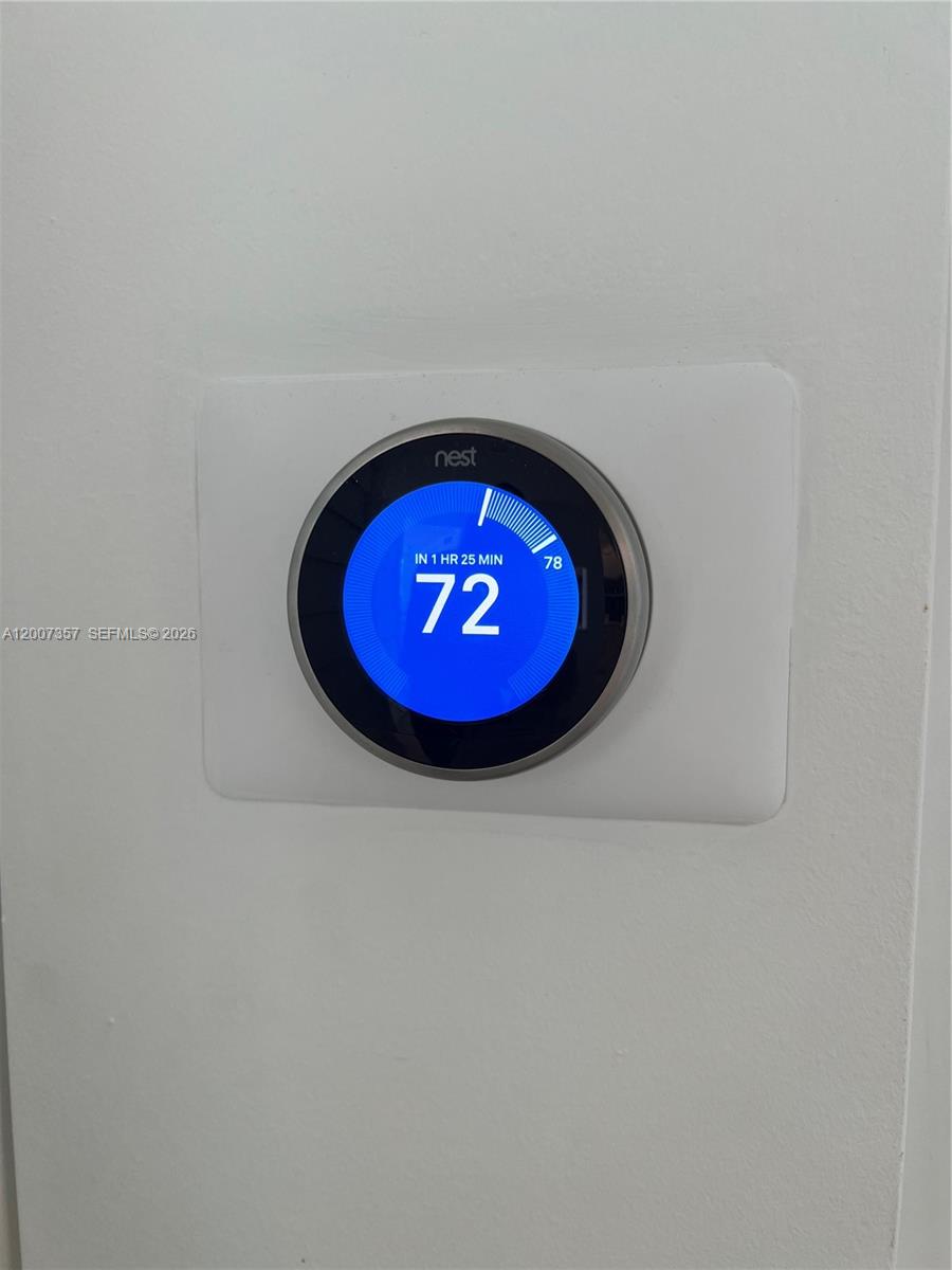 2475 Brickell Ave # 2207