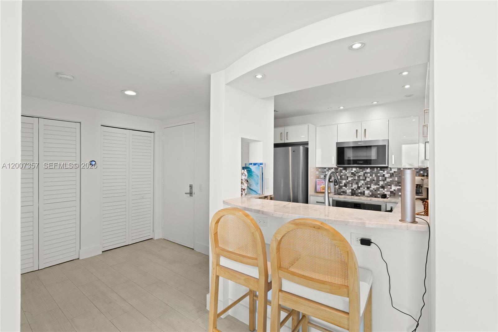 2475 Brickell Ave # 2207