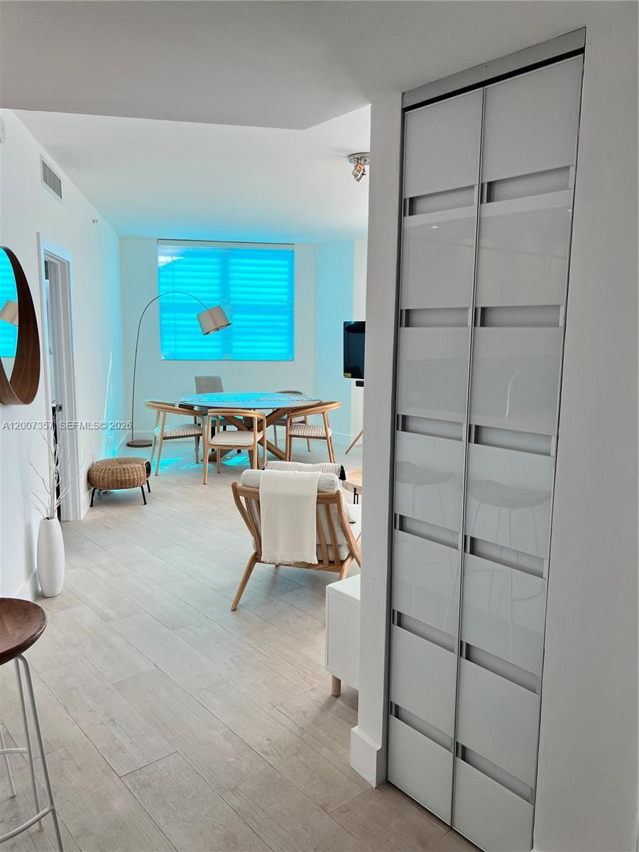 2475 Brickell Ave # 2207