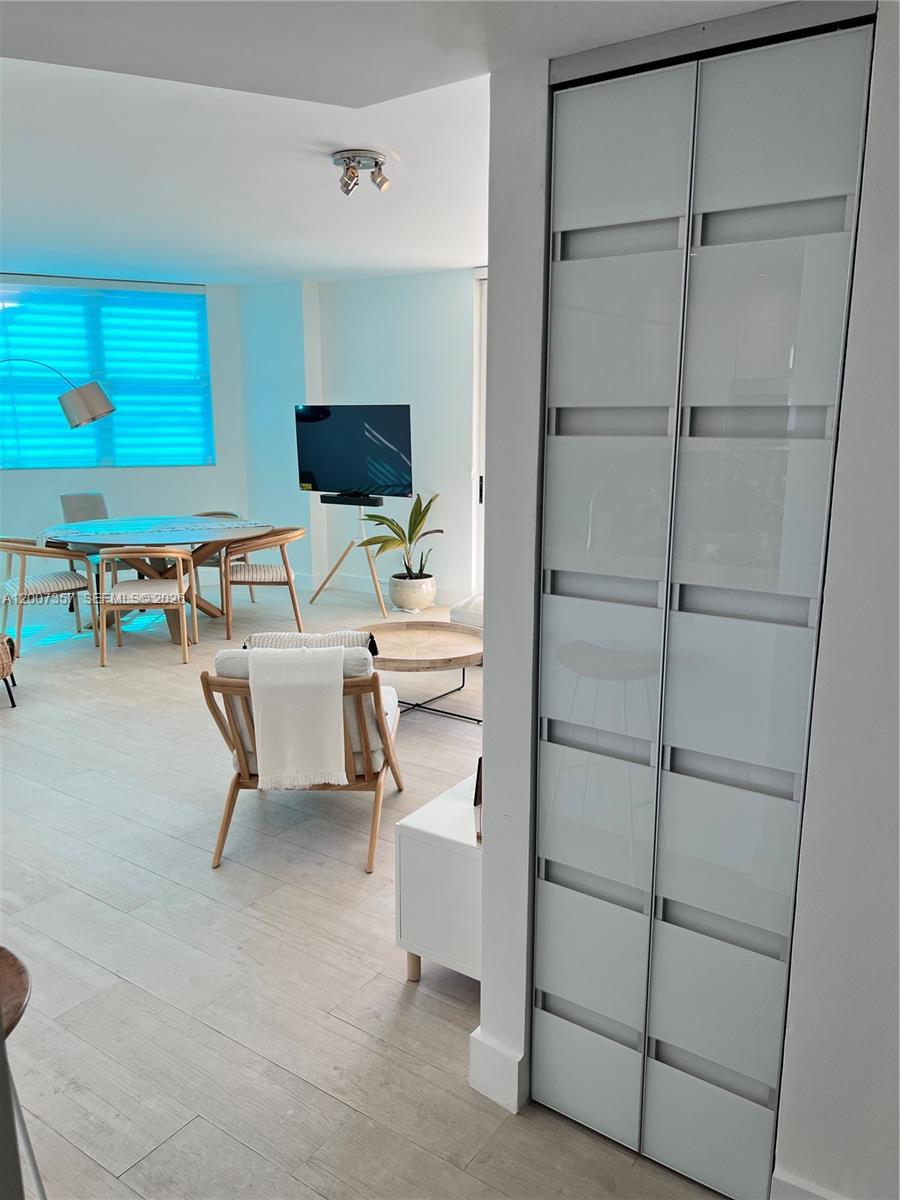 2475 Brickell Ave # 2207