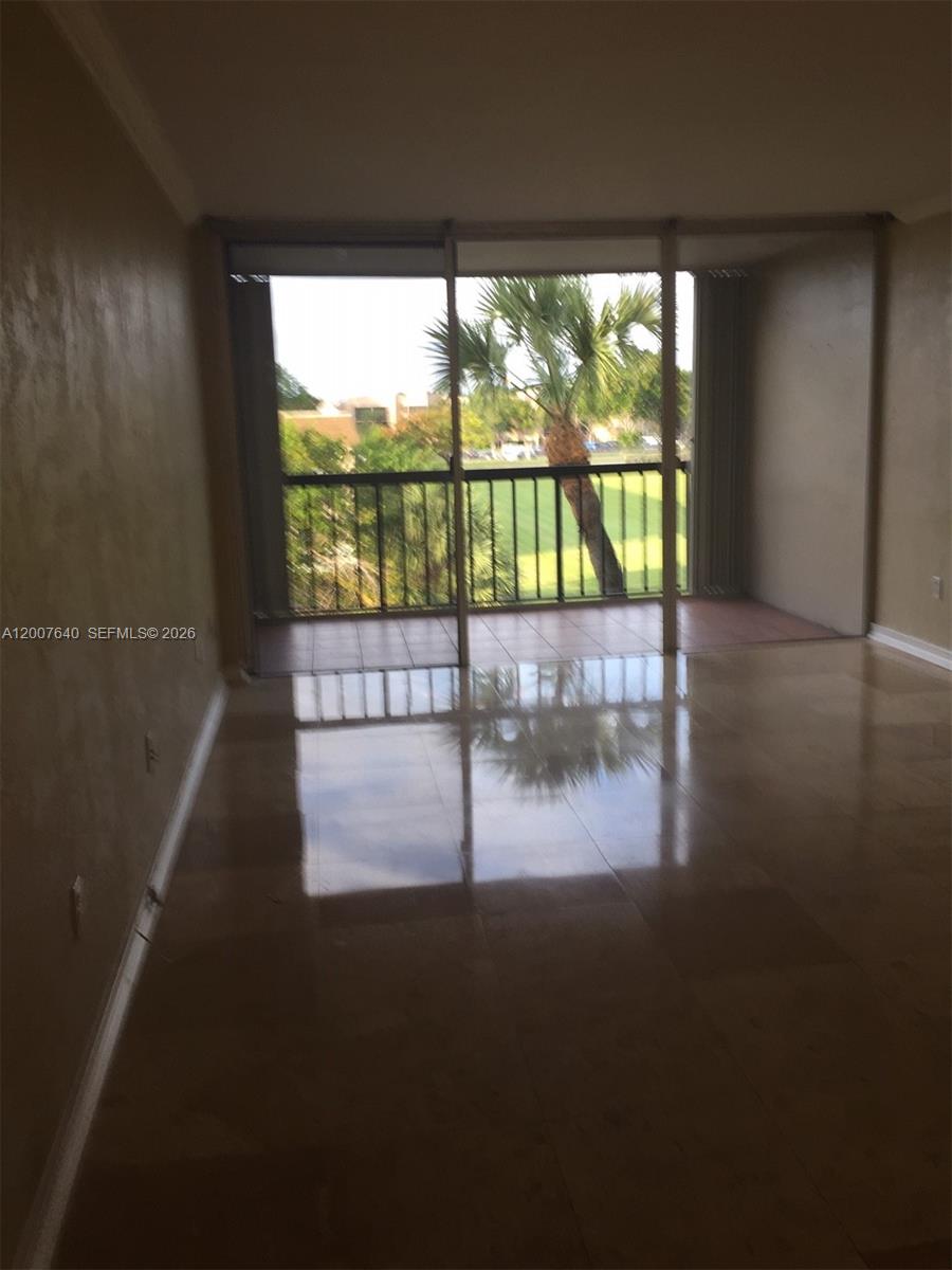 10825 SW 112th Ave # 307