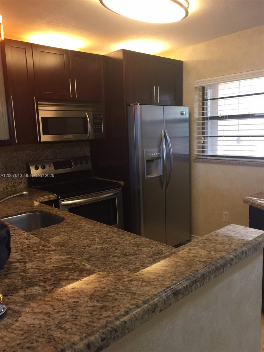 10825 SW 112th Ave # 307