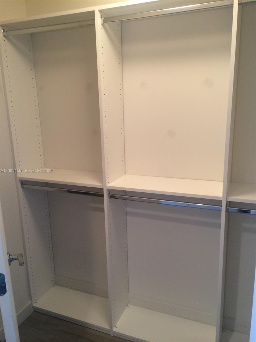 999 SW 1st Ave # 2708