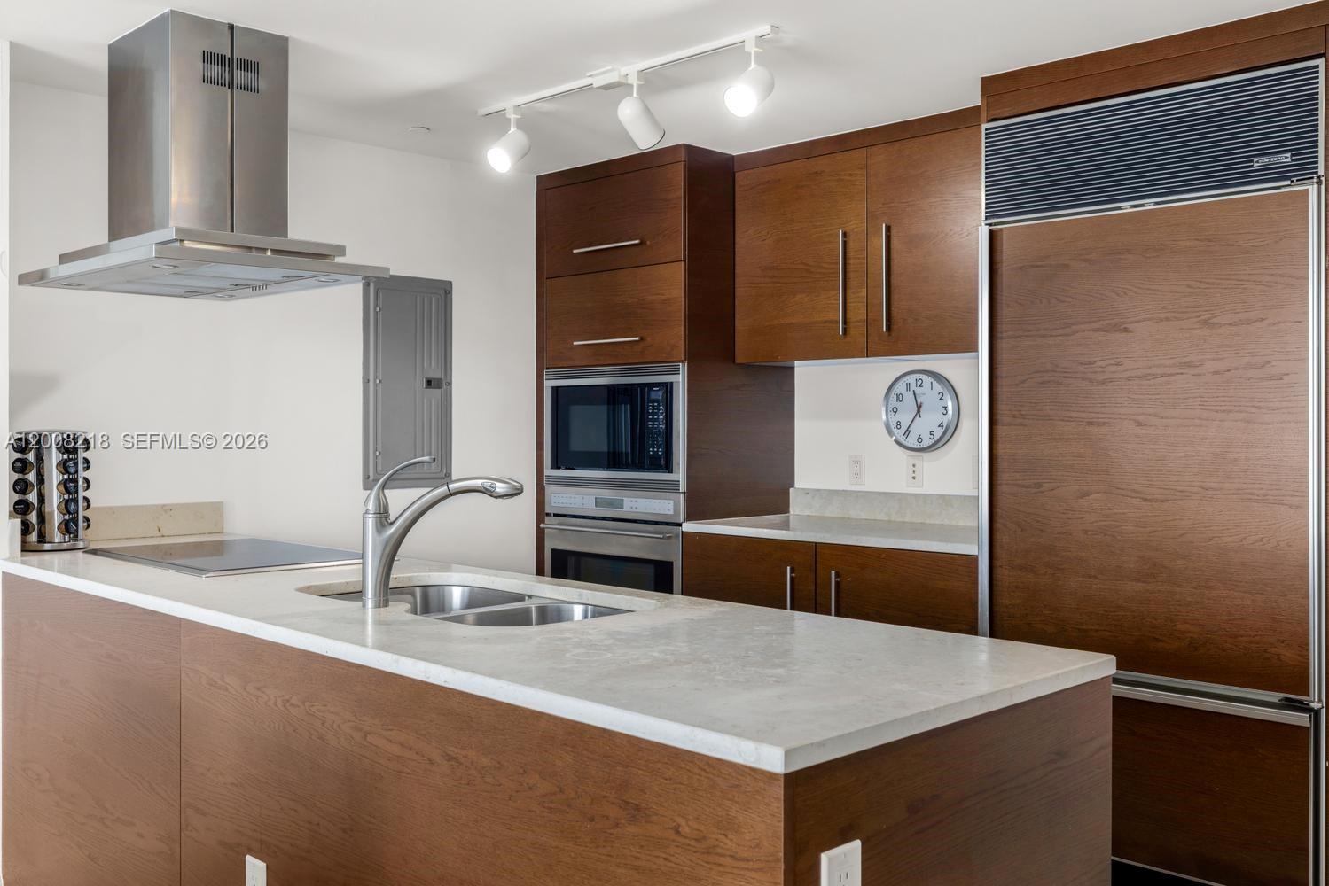 495 Brickell Ave # 2603