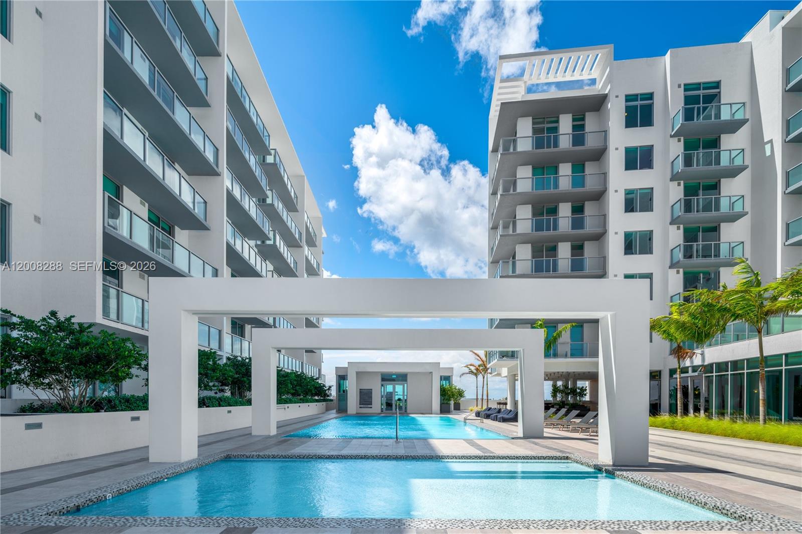 3900 Biscayne Blvd # 906 Unit: S-906