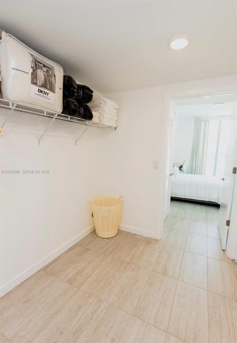 3900 Biscayne Blvd # 906 Unit: S-906