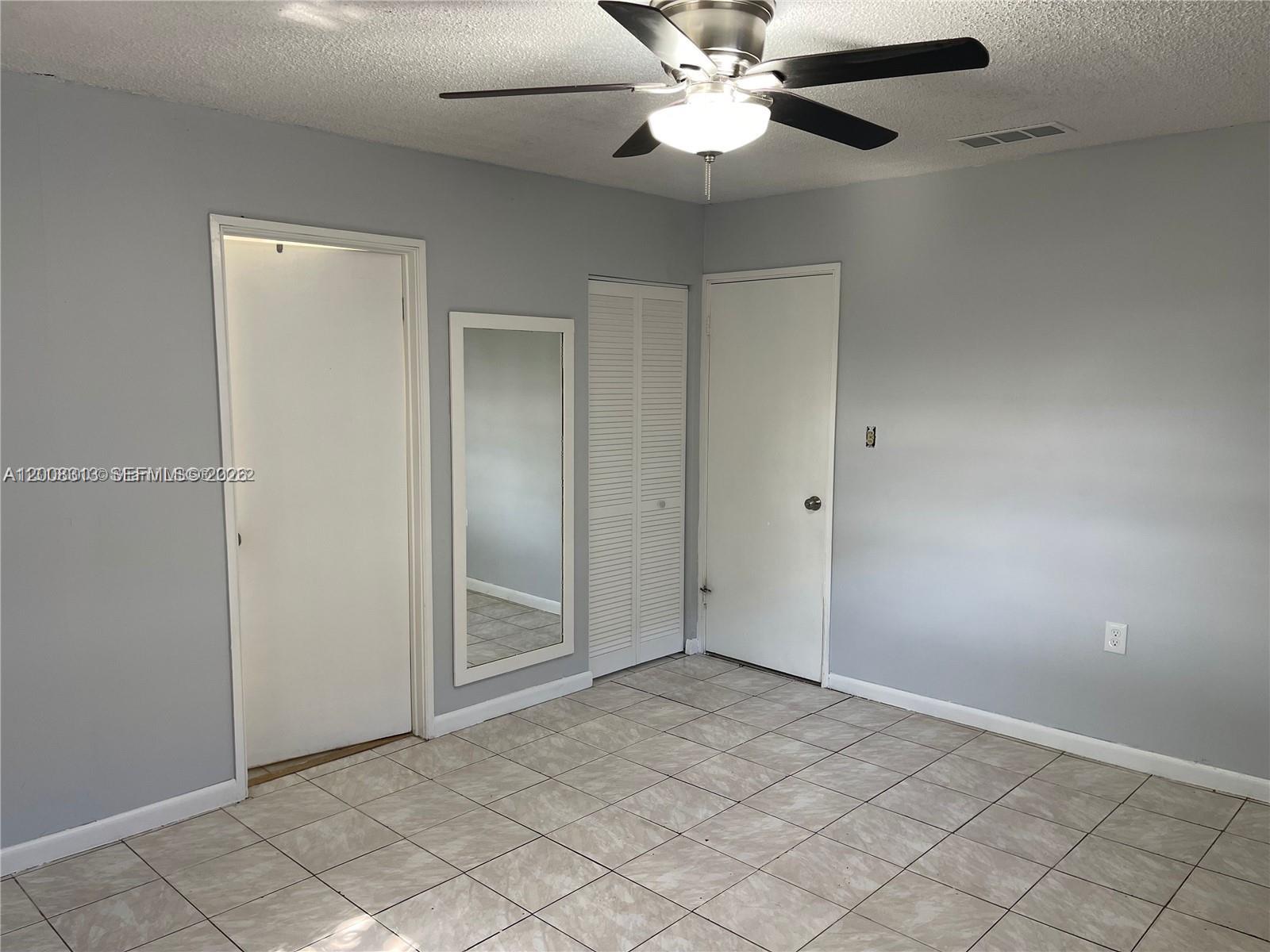 1074 NW 27th St