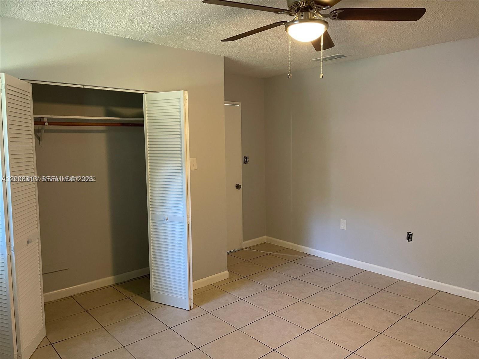 1074 NW 27th St