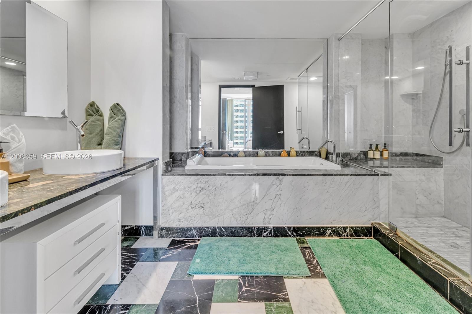 485 Brickell Ave # 2508