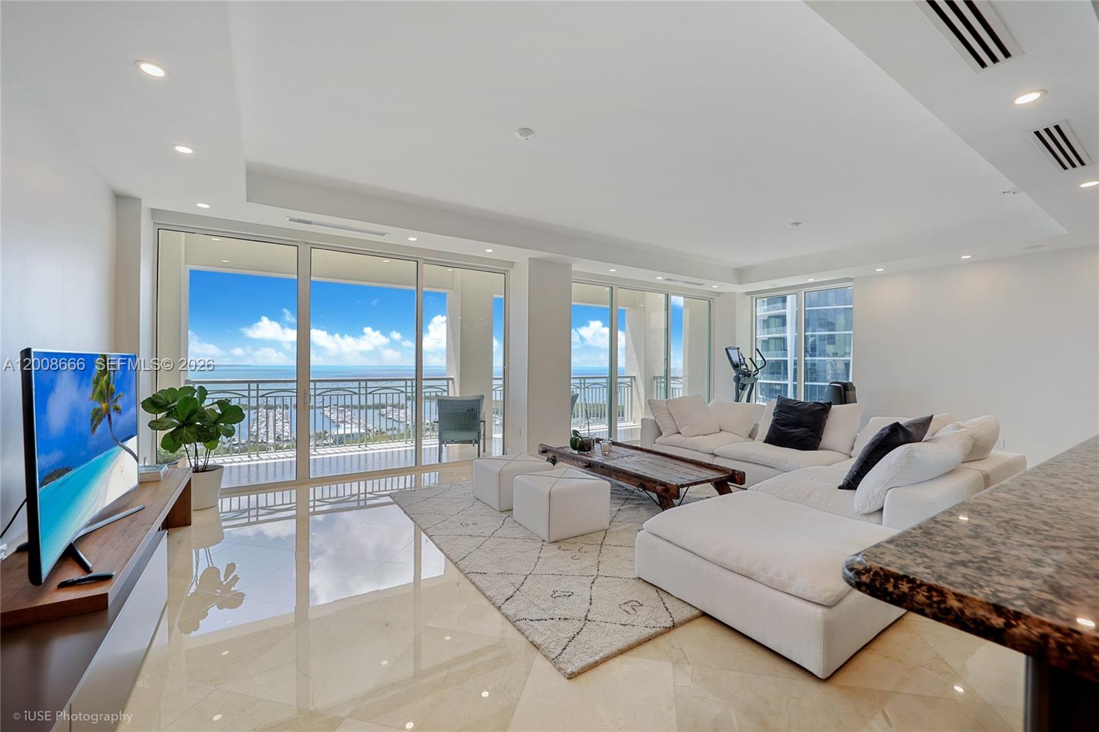 3400 SW 27th Ave # 2202