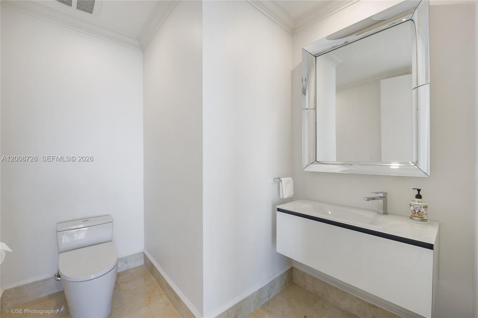 3400 SW 27th Ave # 2202