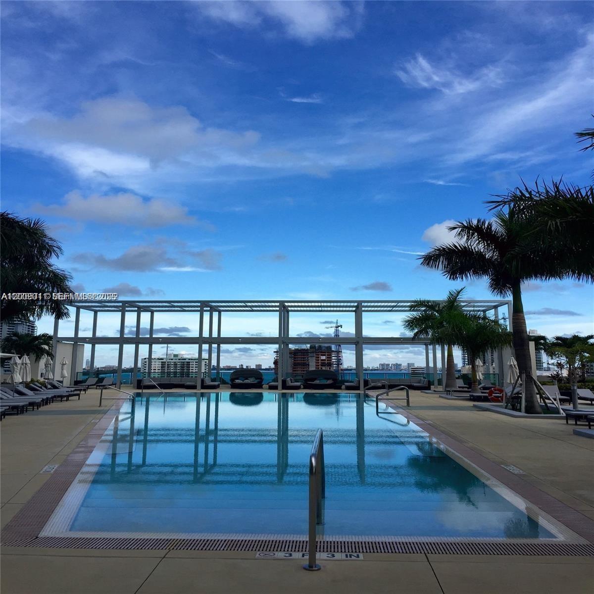 3301 NE 1 AV # H2005