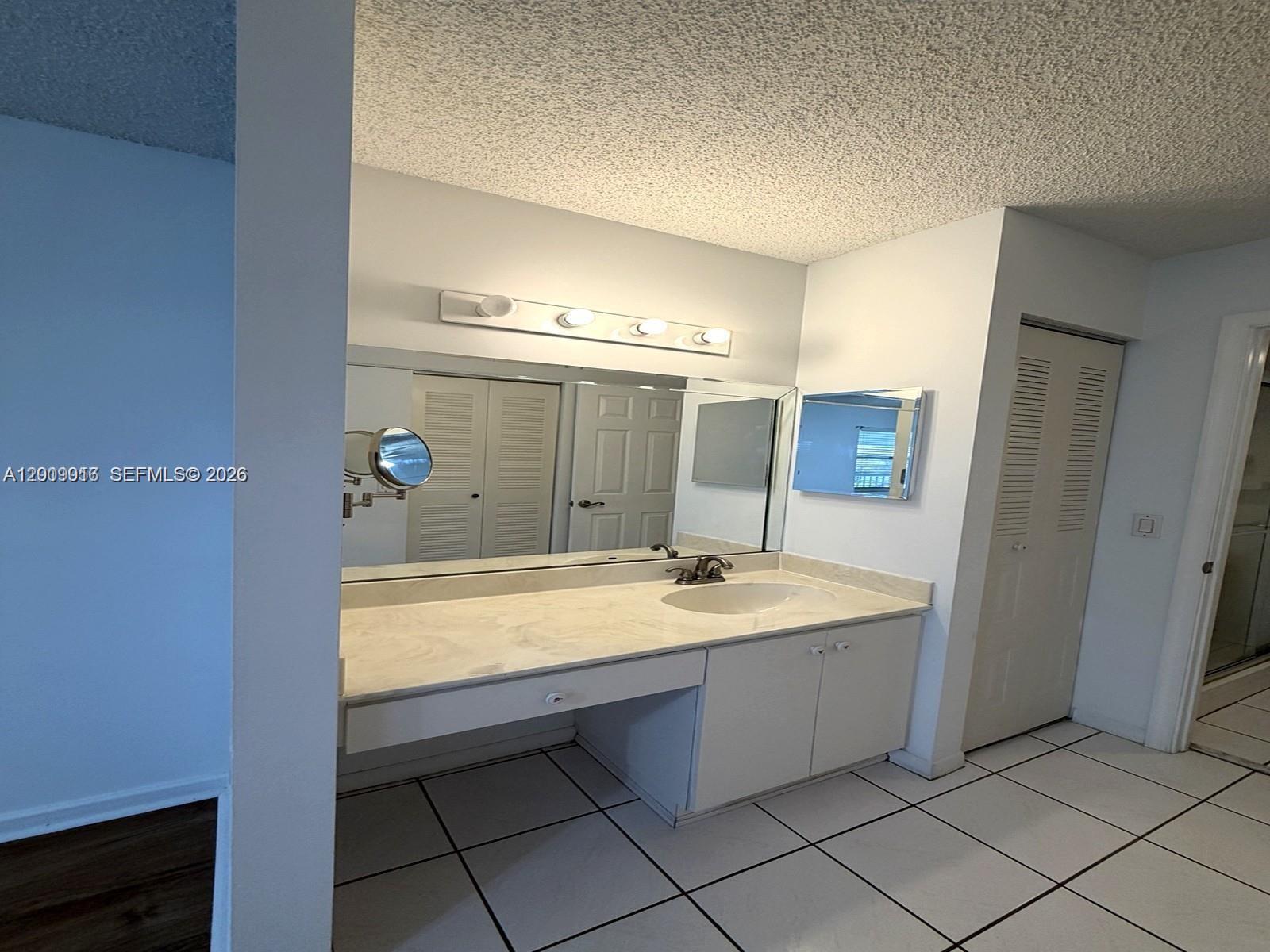 1400 SW 124th Ter # 402Q