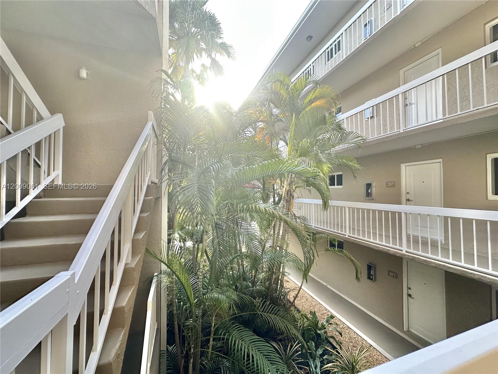 7860 Camino Real # L410