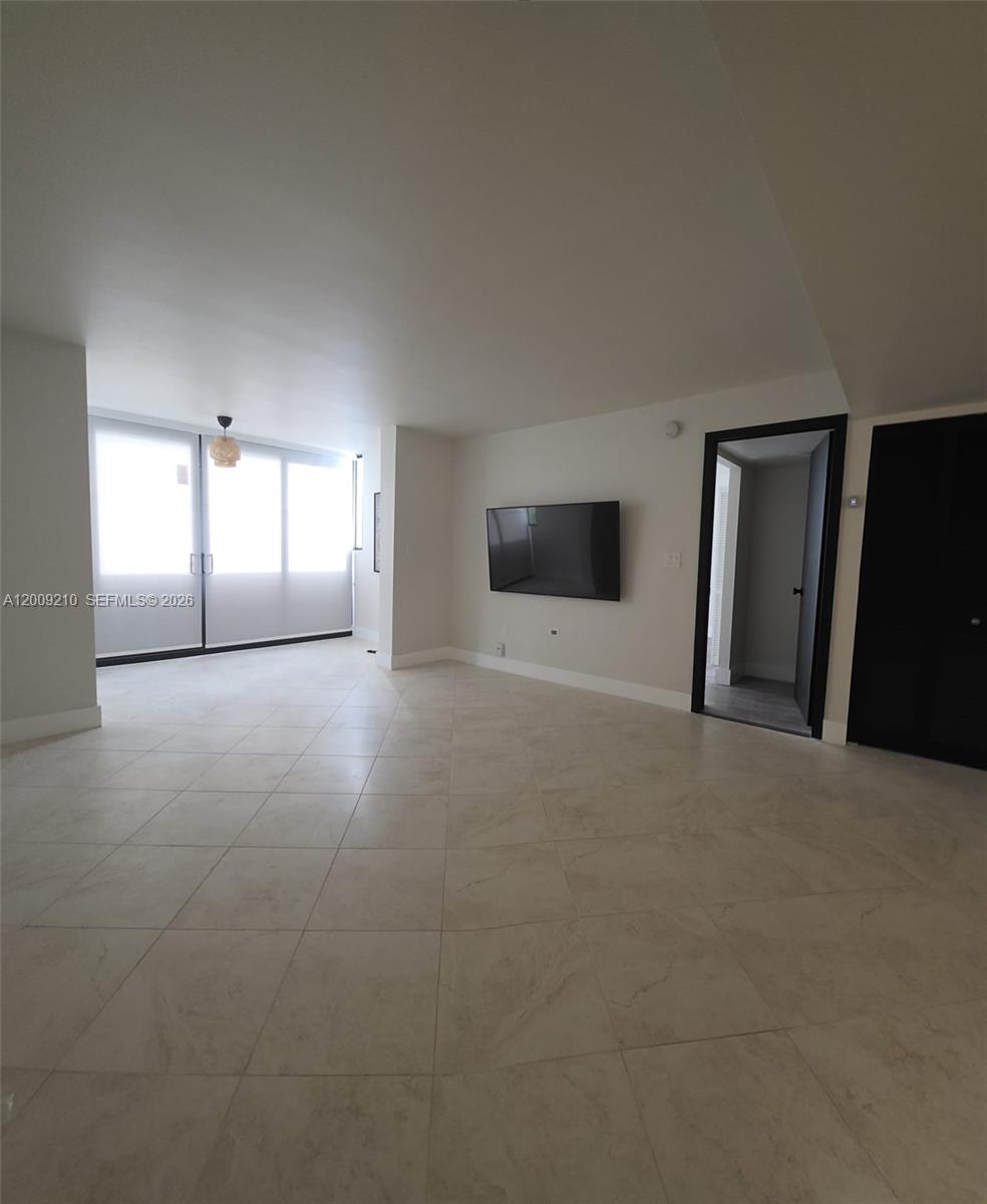 250 Galen Dr # 32