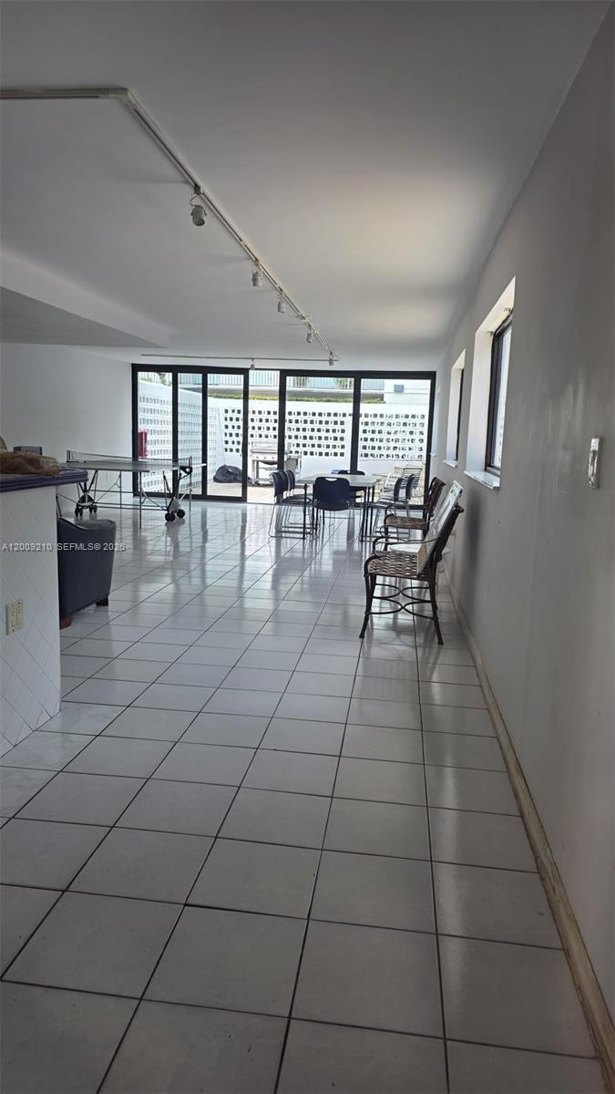 250 Galen Dr # 32
