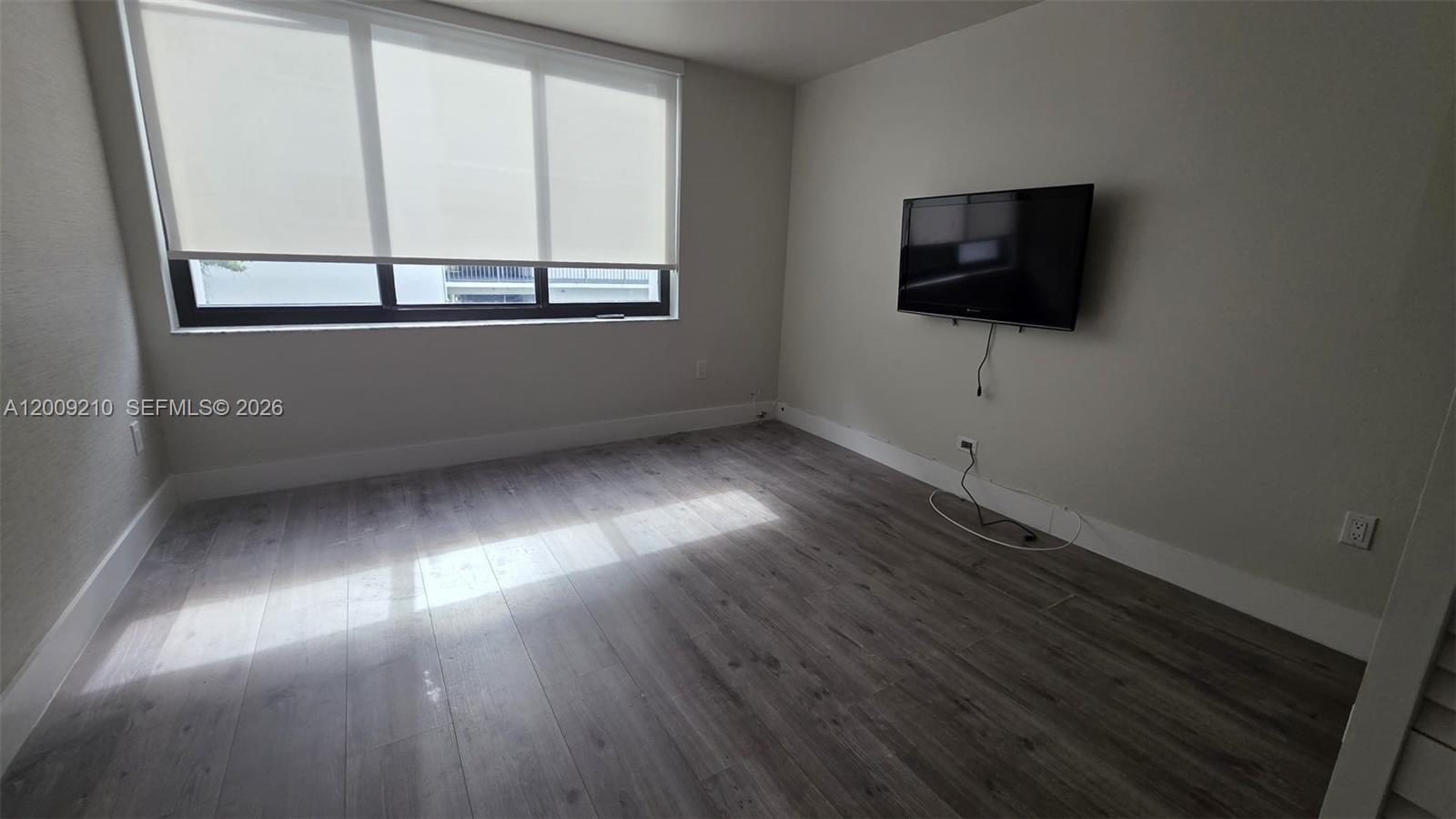 250 Galen Dr # 32