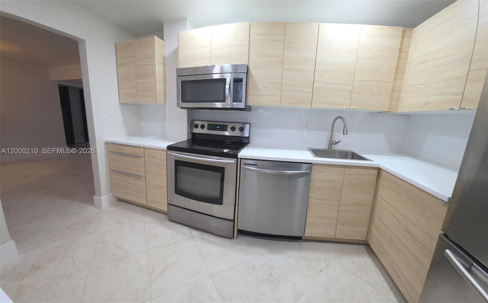 250 Galen Dr # 32