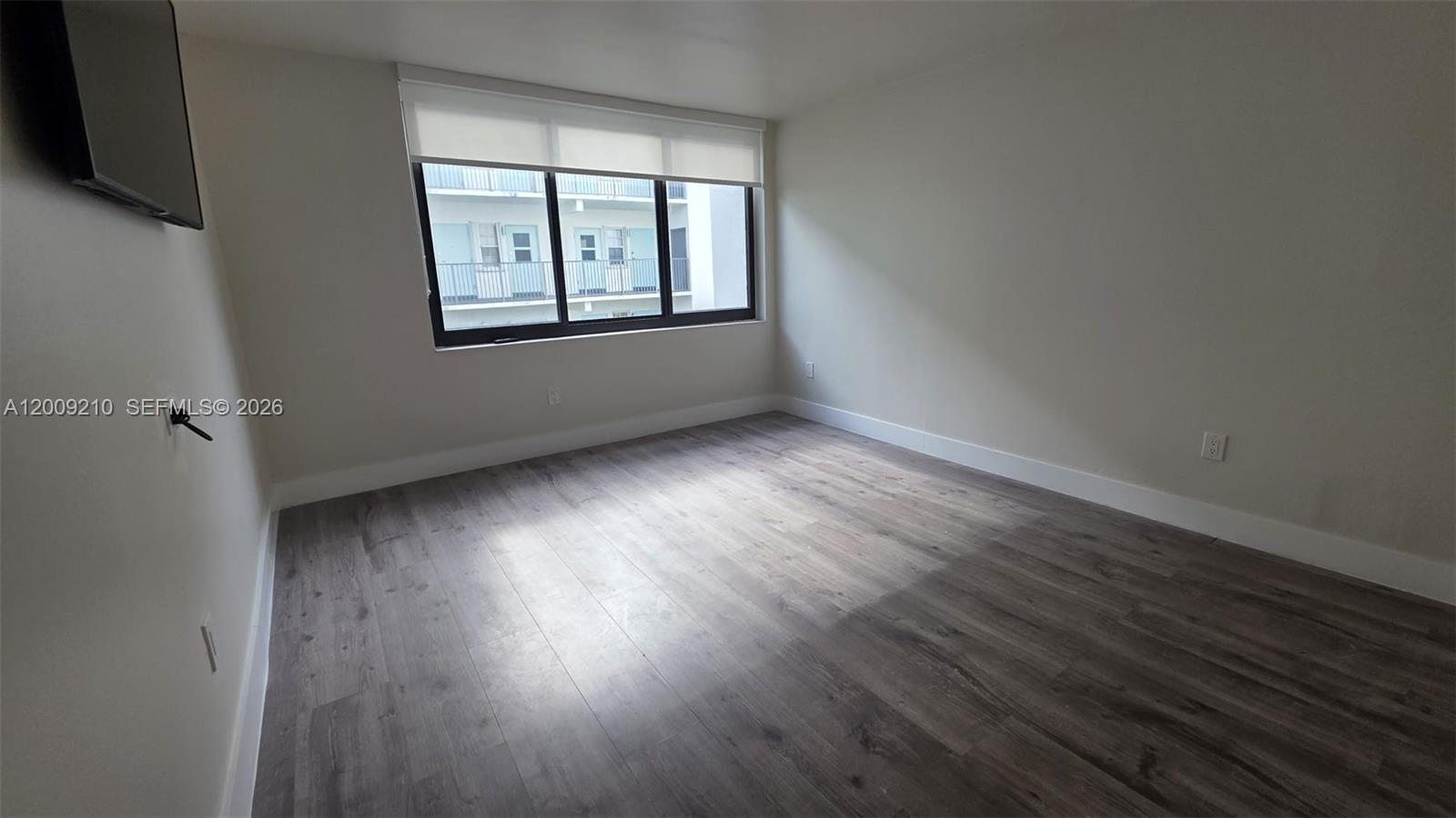 250 Galen Dr # 32