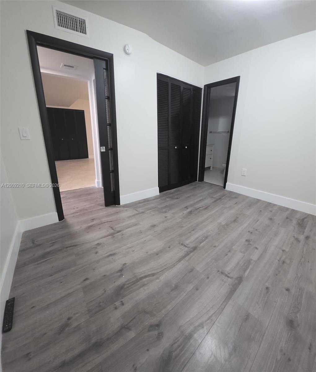 250 Galen Dr # 32