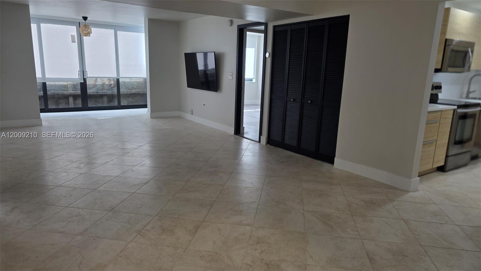 250 Galen Dr # 32