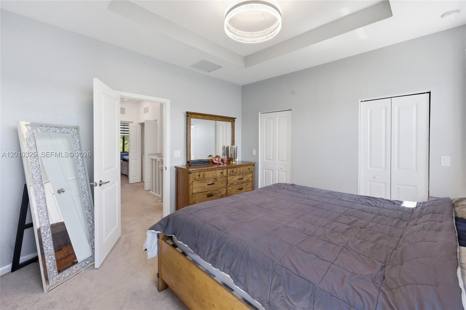 20572 NE 5th Pl