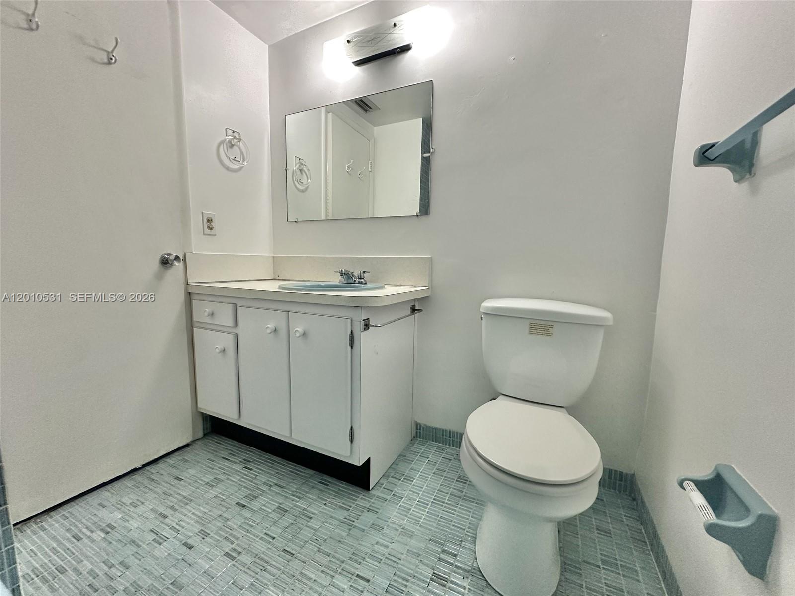 9175 SW 77th Ave # 206