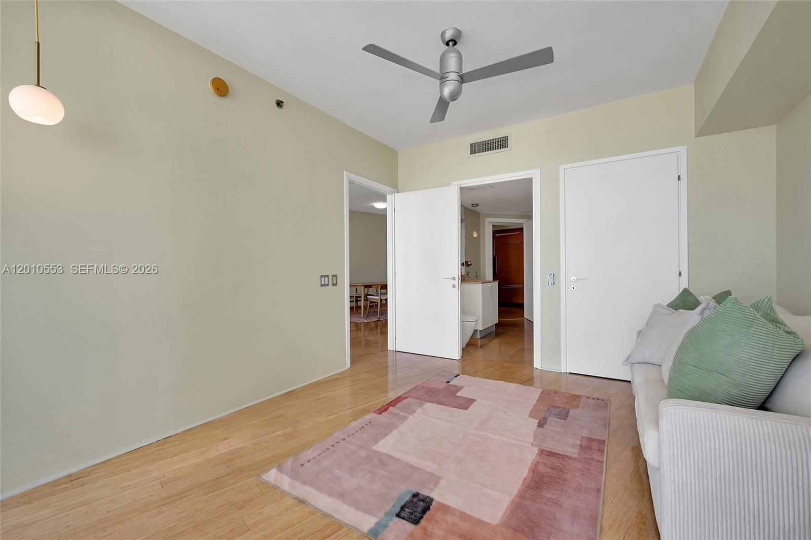 450 Alton Rd # 2810