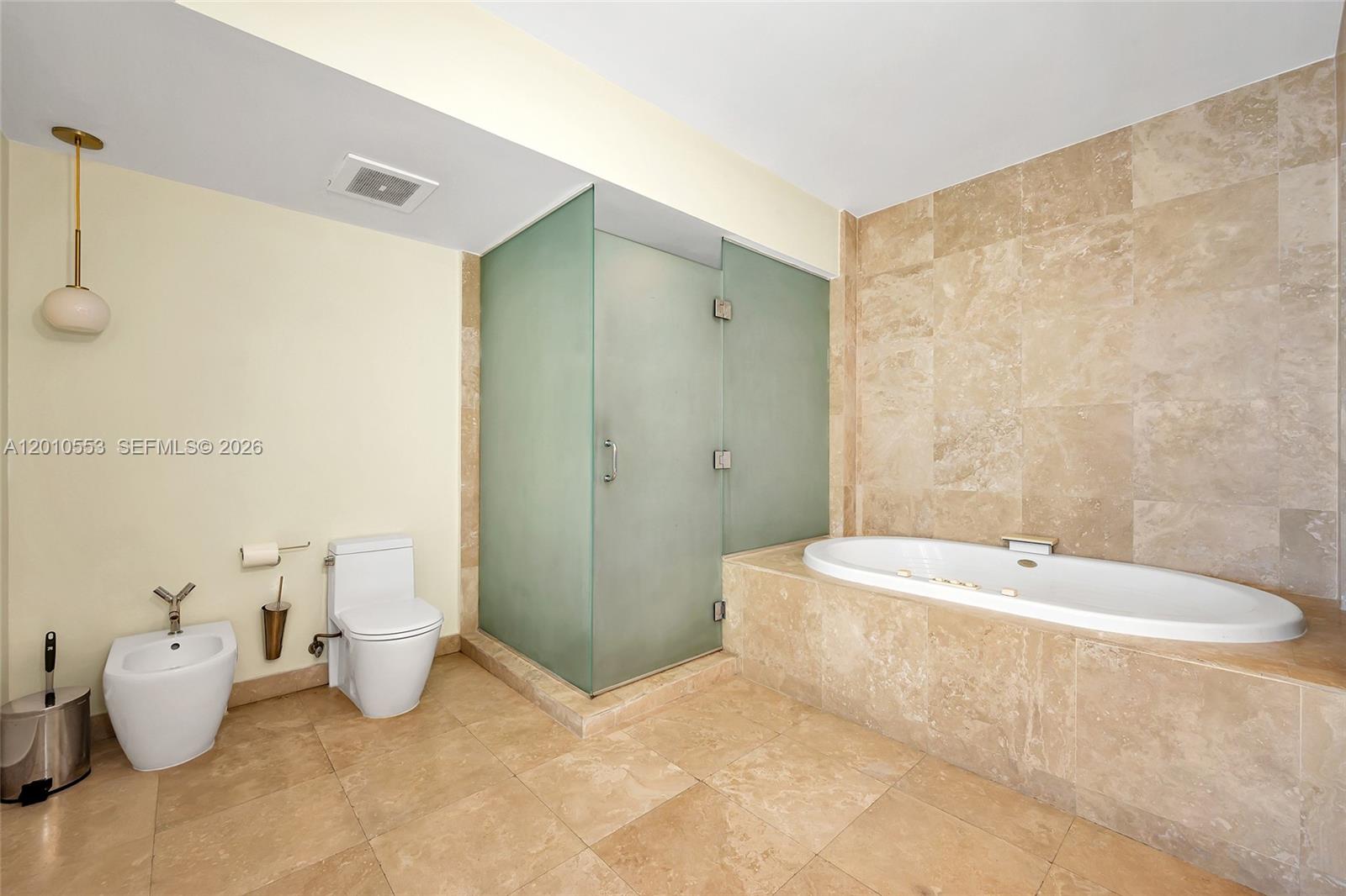 450 Alton Rd # 2810