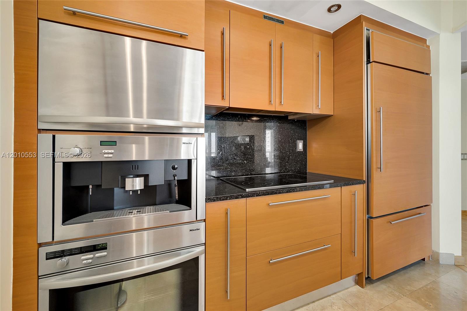 450 Alton Rd # 2810