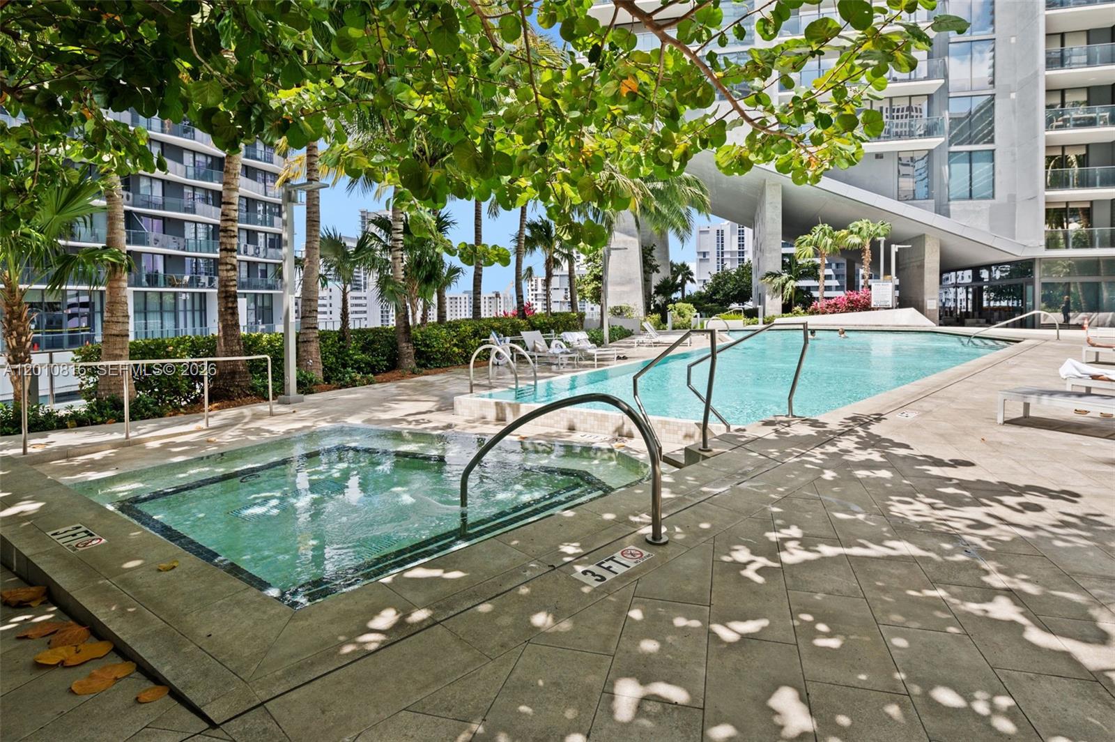 88 SW 7th St Unit: PH4301