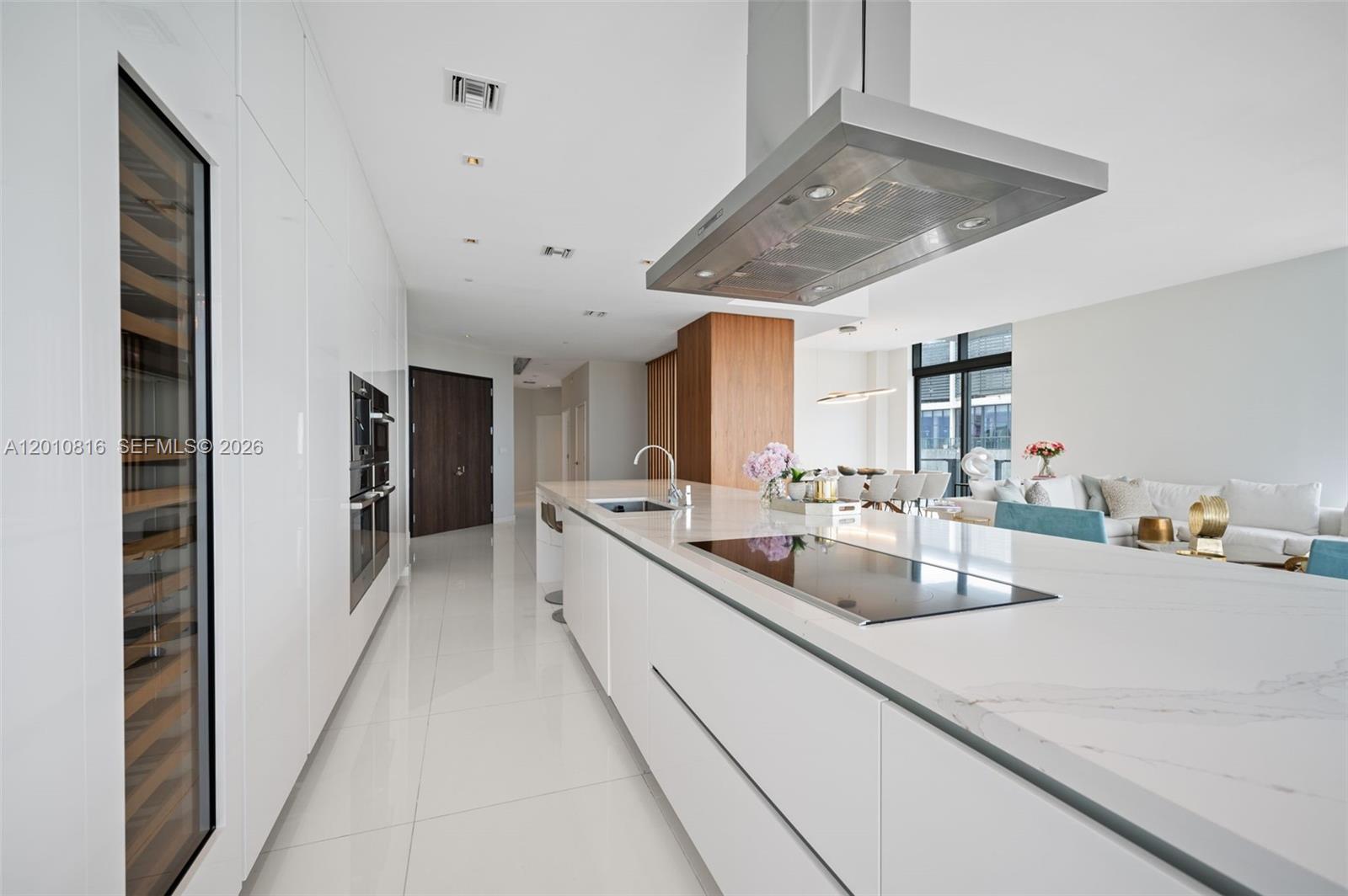 88 SW 7th St Unit: PH4301