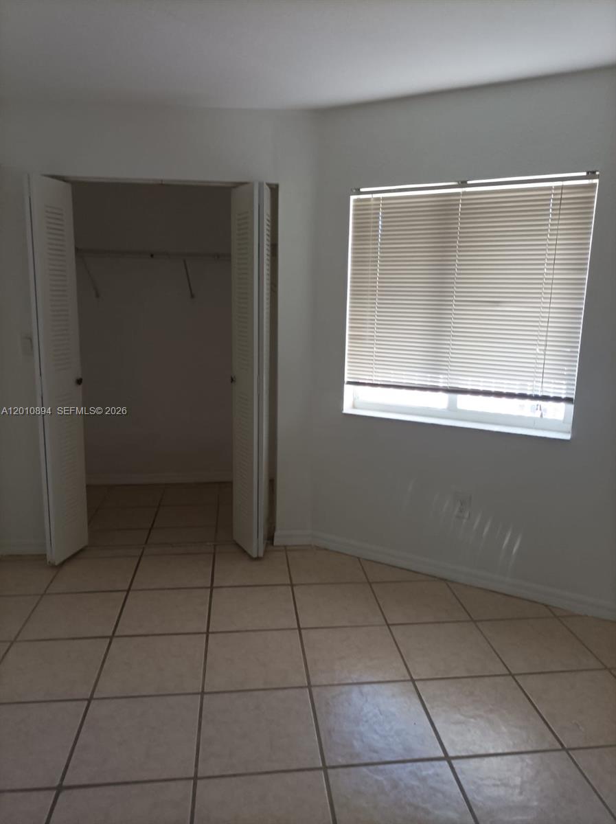 637 SW 3rd St # 206