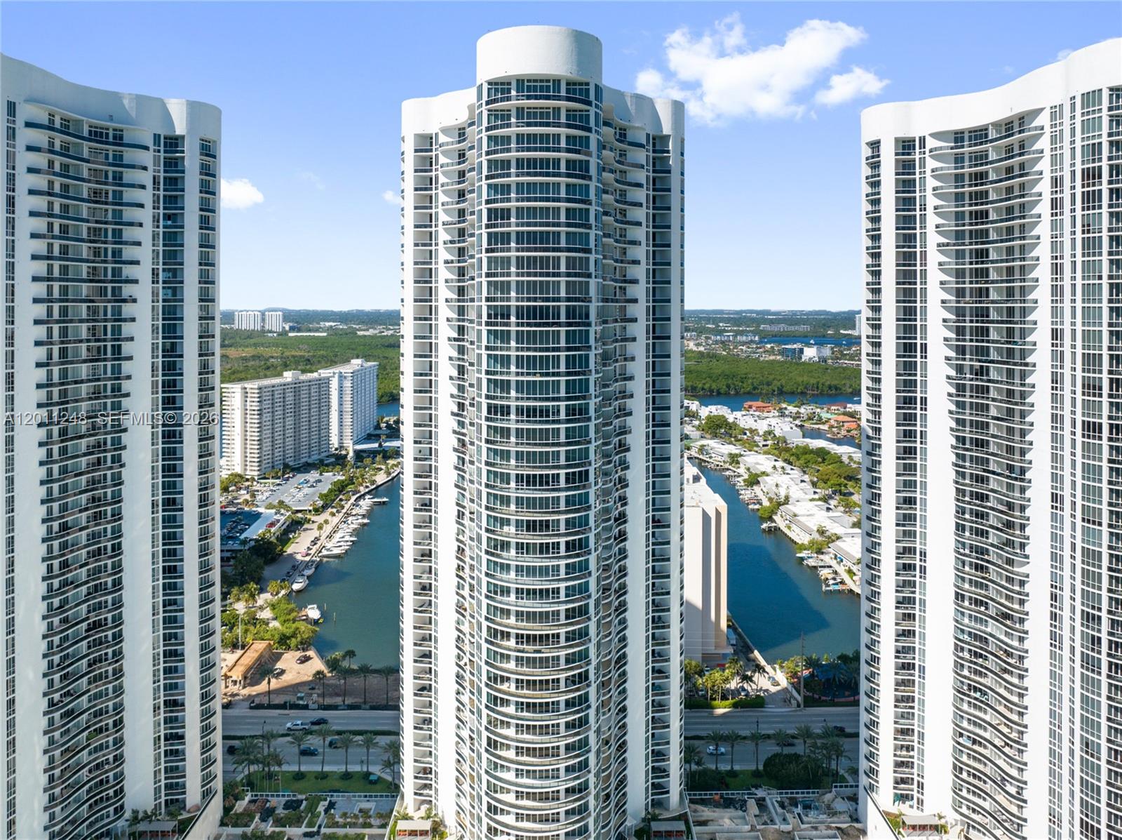 15901 Collins Ave # 1206