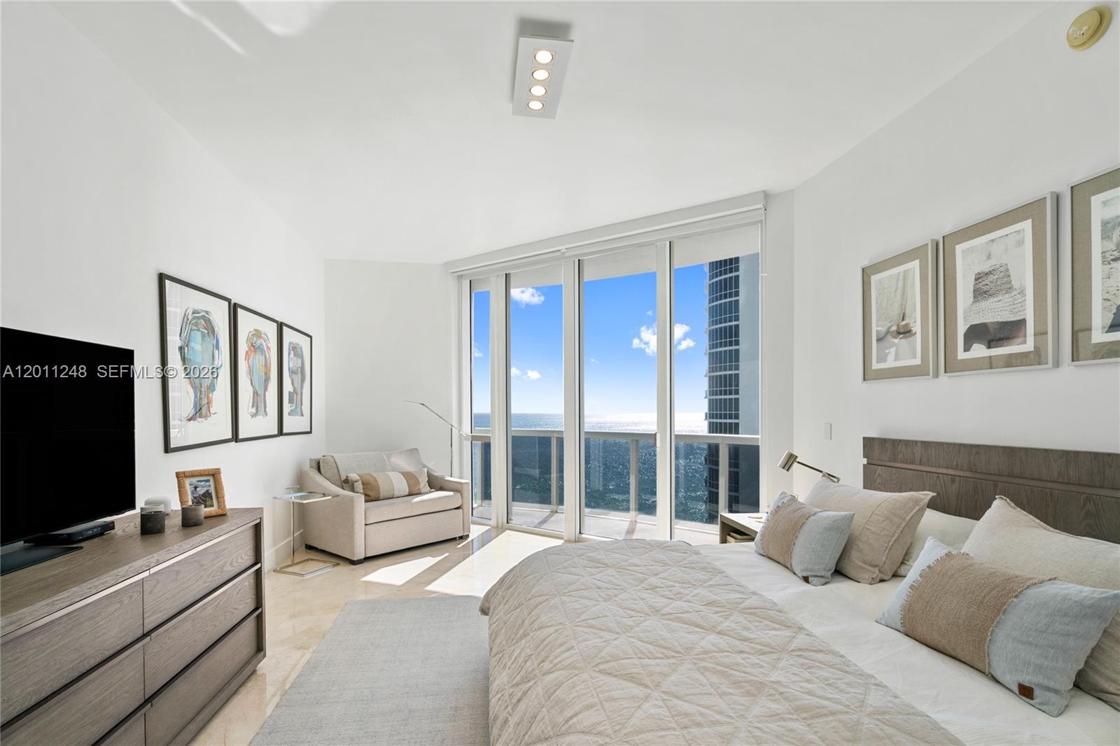 15901 Collins Ave # 1206
